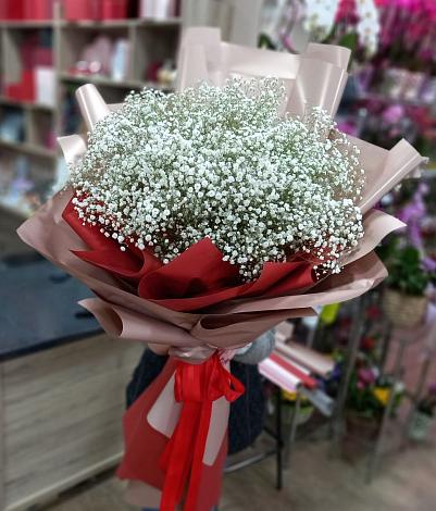 Букет цветов из: Гипсофила в Опеченском Посаде
